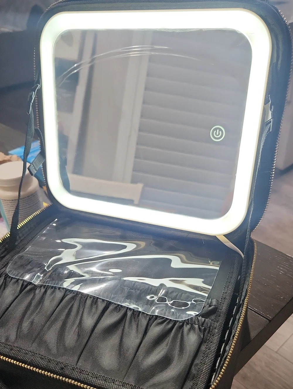 Travel Makeup Case with Lighted Mirror/  Organizers